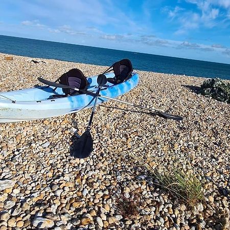 Wow I'M Living On The Beach. Luxury 4 Bed Sleeps 8 Pagham Kültér fotó