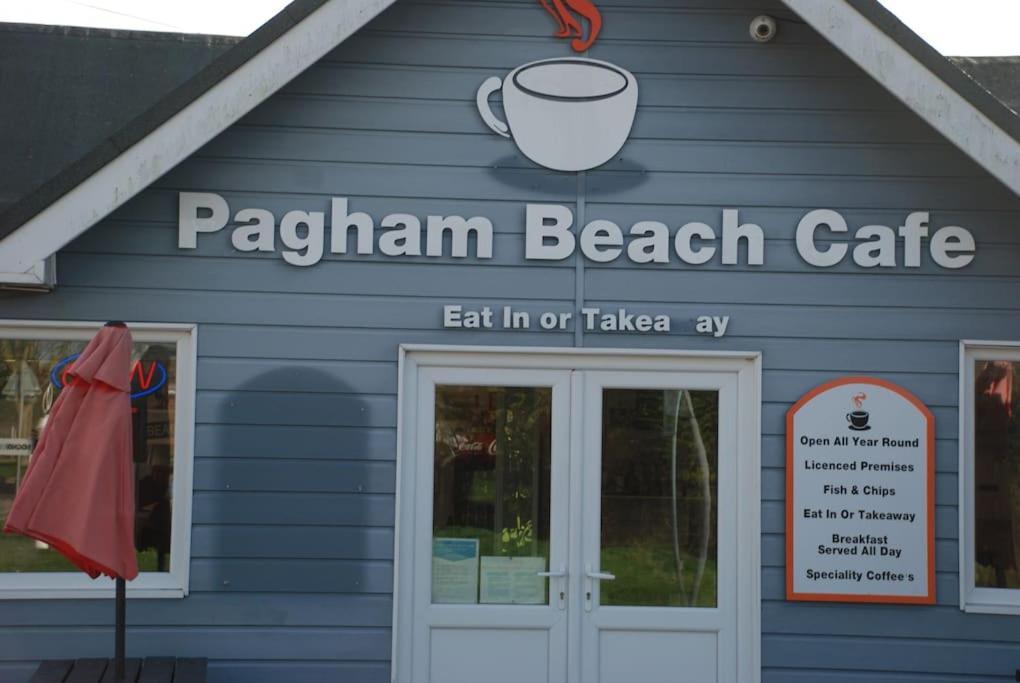 Wow I'M Living On The Beach. Luxury 4 Bed Sleeps 8 Pagham Kültér fotó
