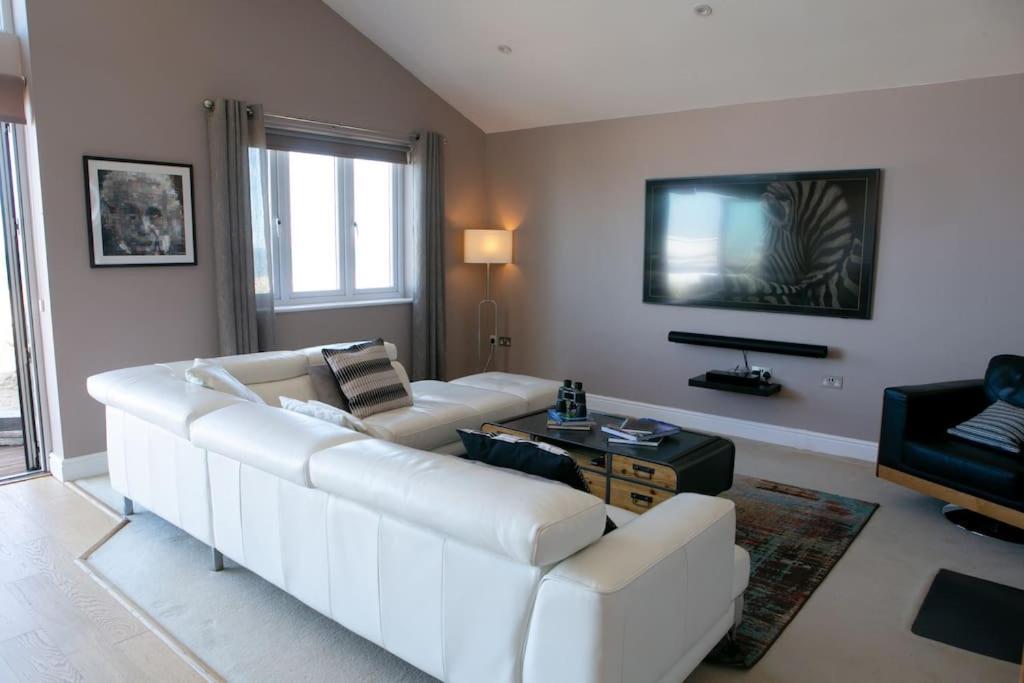 Wow I'M Living On The Beach. Luxury 4 Bed Sleeps 8 Pagham Kültér fotó