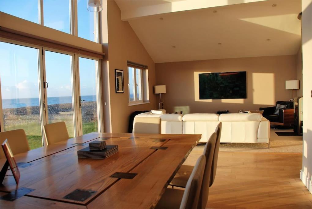 Wow I'M Living On The Beach. Luxury 4 Bed Sleeps 8 Pagham Kültér fotó